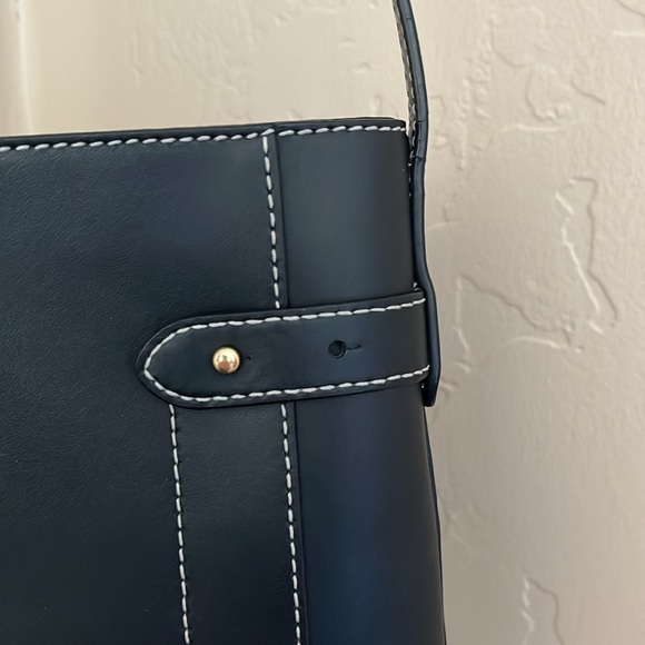 Crossbody Ralph Lauren bag with contrast stitching - Picture 4 of 9